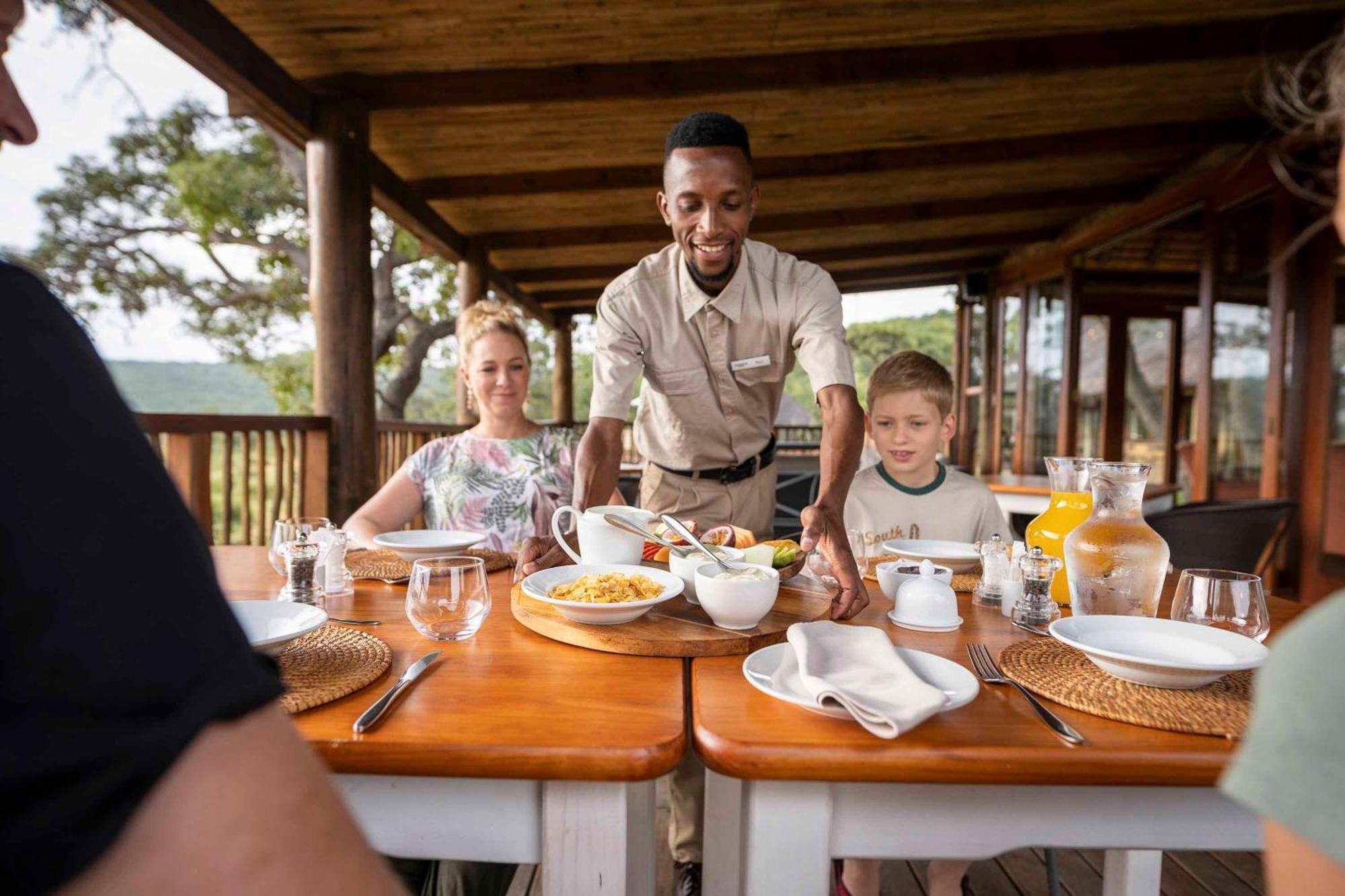 Ekuthuleni Lodge Strand Esterno foto